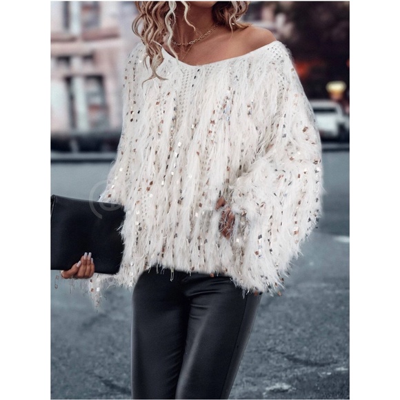 Fun Fuzzy Embellished Pullover Sweater V-Neck Off White - Picture 2 of 10